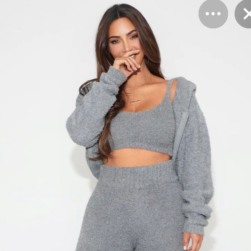 SKIMS Cozy Collection Set in Grey